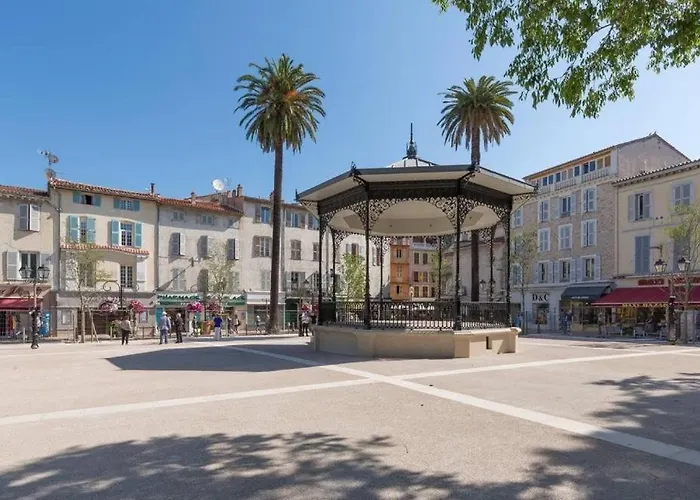 New - Ou Vieil Διαμέρισμα *