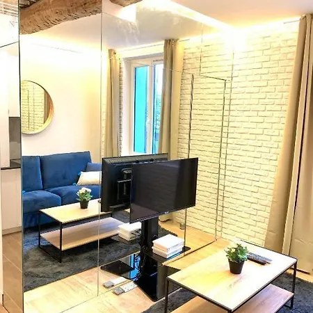 New - Ou Vieil * Antibes